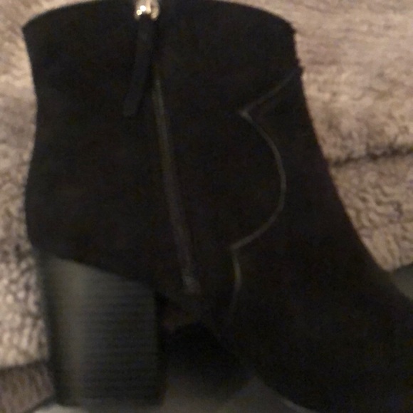 Booties - Picture 5 of 5